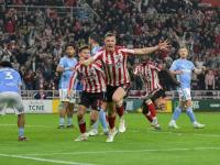 LOL-关于西汉姆联主场告捷，赢下升班马伯明翰的信息