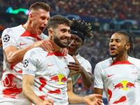 LOL-足球盛事再次爆发，球队之间的对战更加激烈