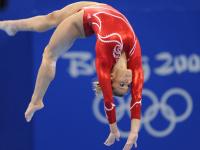 IM电竞-步行者完胜广东队，文班亚马成关键先生，一场跨越篮球文化的胜利启示