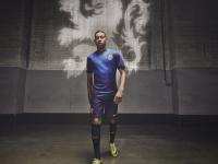 IM电竞官网入口-利拉德魔术时刻，对阵山西一役，他的表现就是一本活的教科书