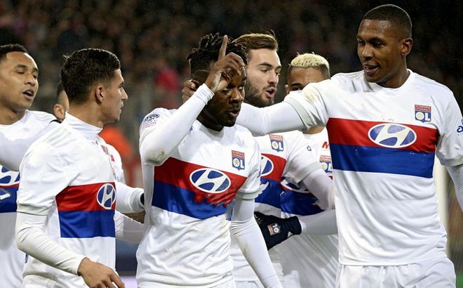 LOL直播-马赛后防线漏洞百出，法甲冠军梦想渐行渐远的简单介绍