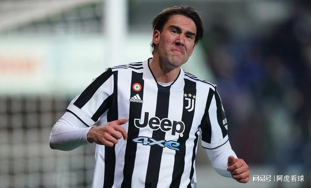 包含拉齐奥击败尤文图斯,继续保持领先位置的词条 包含拉齐奥击败尤文图斯,继续保持领先位置的词条