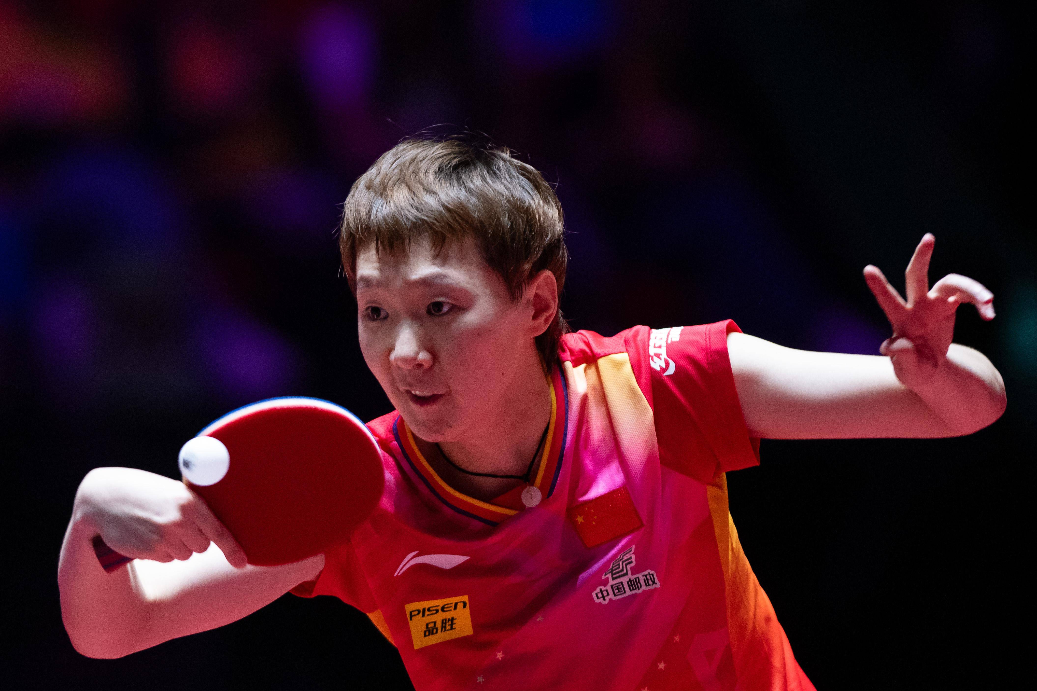 球员们为荣誉而战，拼尽全力