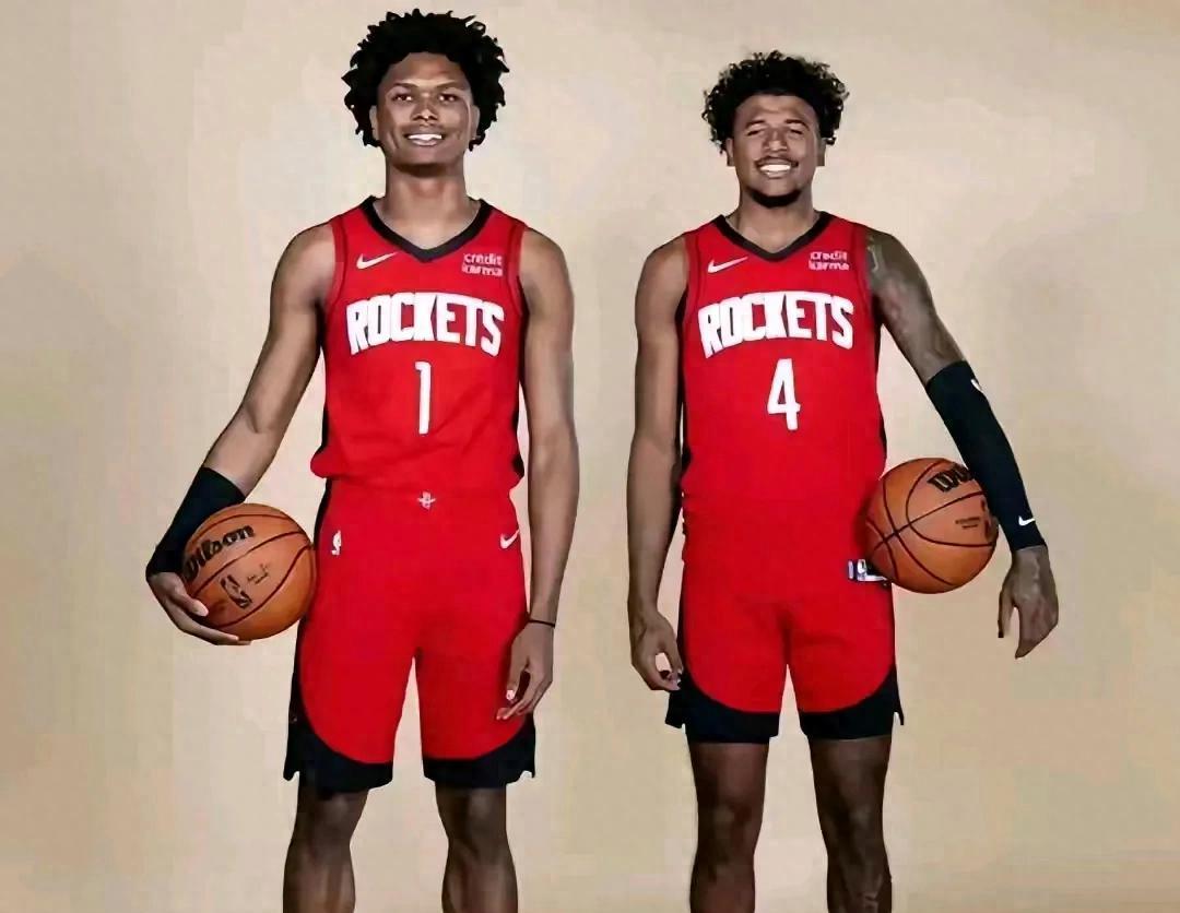 包含火箭新锋阵容面貌焕然一新,队伍整体表现迅速提升的词条 包含火箭新锋阵容面貌焕然一新,队伍整体表现迅速提升的词条