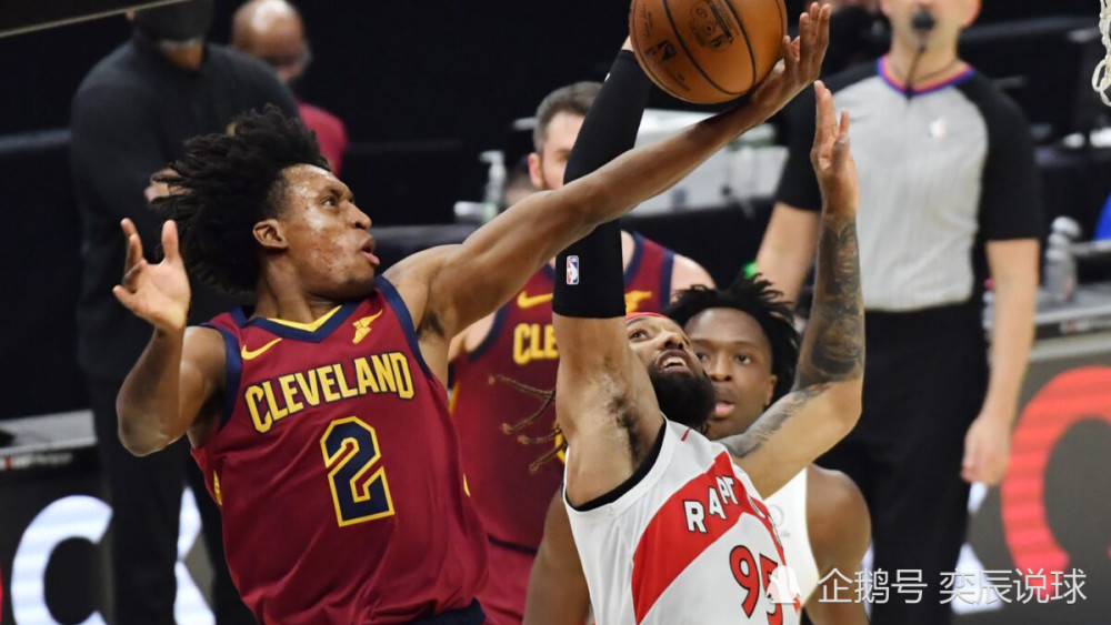 包含下半场爆发双方追分战，最后时刻险胜的词条