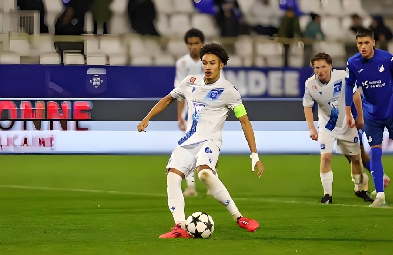 大连一方客场不敌山东鲁能，爆出冷门