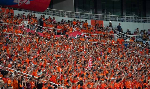 球员场外风波不断，球队士气受到影响的简单介绍