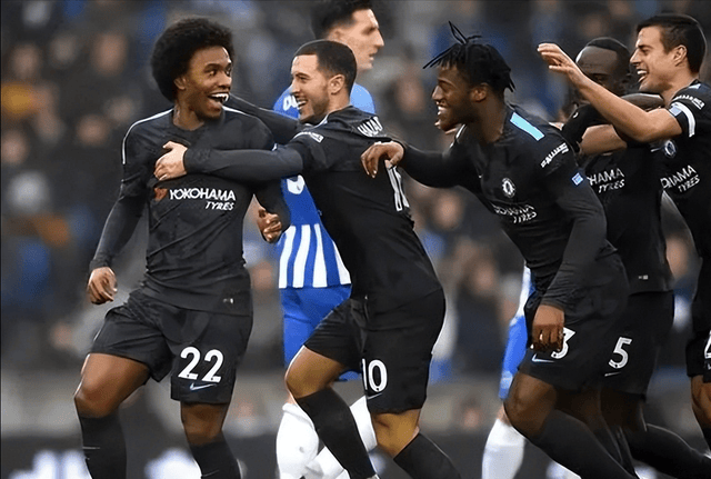 包含热刺面对水晶宫再胜，继续保持联赛不败纪录的词条