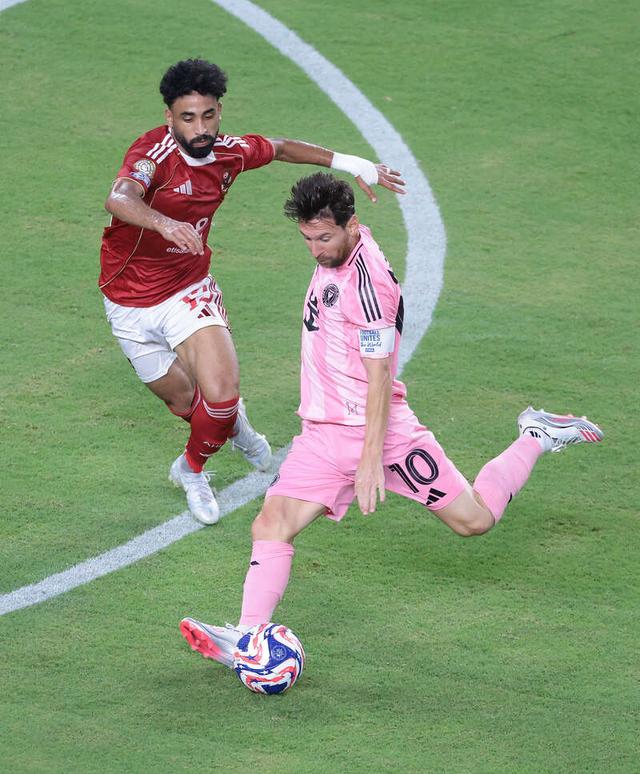 巴萨神奇逆转拜仁，梅西绝地反击的简单介绍