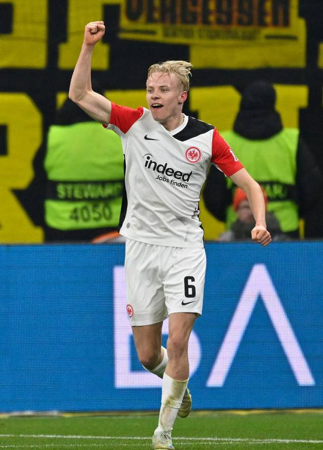 关于多特蒙德遭遇连败，危险排名下滑的信息