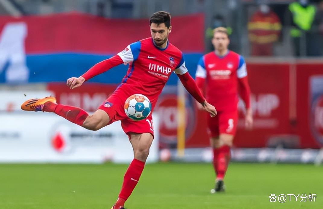 包含波鸿队在客场失利，球队需总结经验迎接未来的比赛的词条