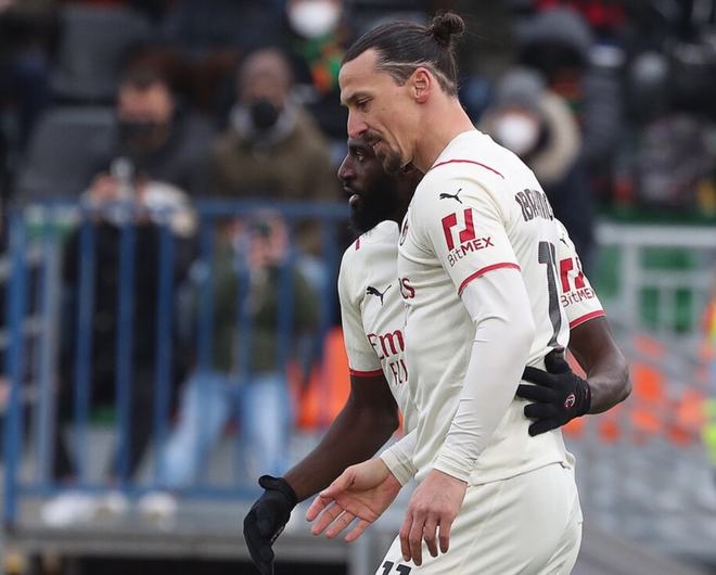 包含瓦拉度利主场击败对手，豪取胜利的词条